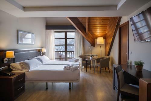 Hotel Sn Aragon Hills