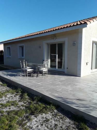 Villa En Bordure de For�t .