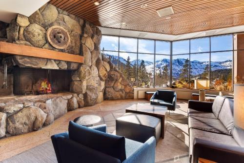 Resort At Squaw Creek #243