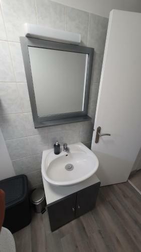 Apartamento Appartement Haut Standing Proche Commerces - Orchidee