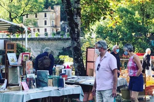 Maison D?artiste, 5 Mins From St Antonin Noble Val
