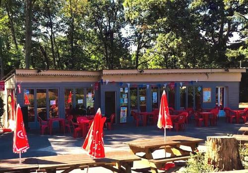 Laurent Mobil Home Pour Tous (Vacances, Travailleurs En D�placement...)
