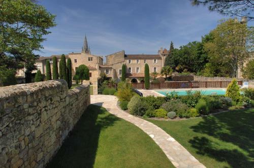 Hotel Au Logis Des Remparts