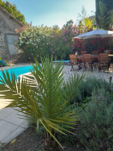 Le G�te De Sainte Vali�re Piscine Et Spa