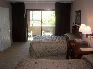 Hotel Rime Garden Inn & Suites