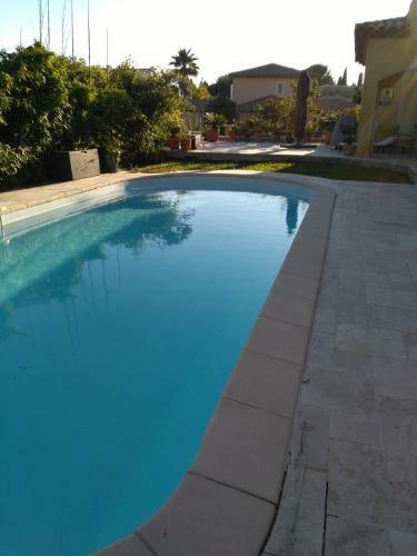 Bed & Breakfast Chambres de La Terre Blanche