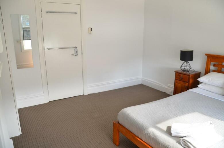 Hostal Manly Guest House