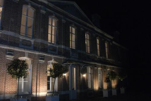Hostal Ch�teau De Yaucourt Bussus