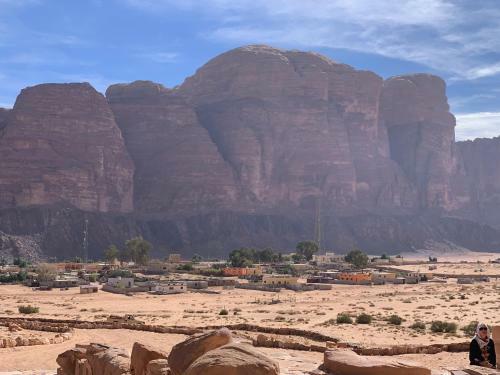 Wadi Rum Desert Eid Camp & Cave & Tours