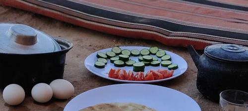 Wadi Rum Desert Eid Camp & Cave & Tours