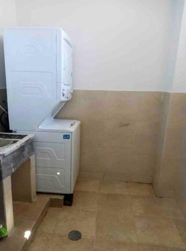 Amplio Apartamento Cerca Al Aeropuerto