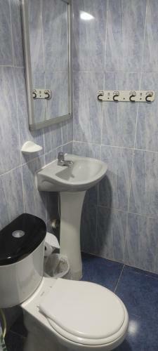 Apartamento C�modo 3 A UNA Cuadra de La Playa