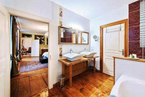 Bed & Breakfast Chambres D'h�tes Ch�teau de Grunstein