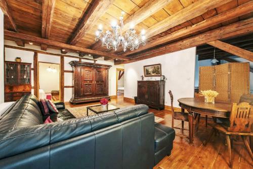 Bed & Breakfast Chambres D'h�tes Ch�teau de Grunstein