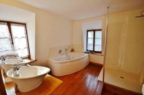 Bed & Breakfast Chambres D'h�tes Ch�teau de Grunstein