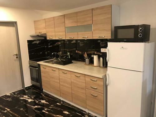 Apartamento Ubytov�n� K?tiny