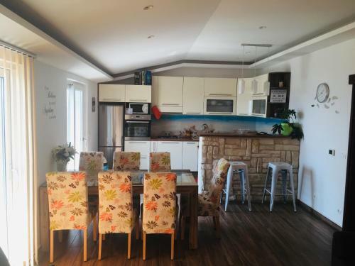 Adriatic Apartment Makarska