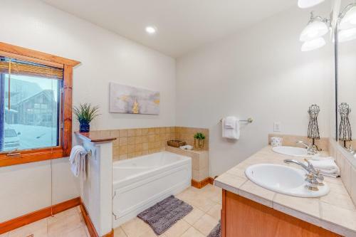 Saddle Ridge Sanctuary