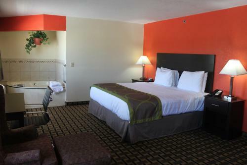 Hotel Americinn West Burlington