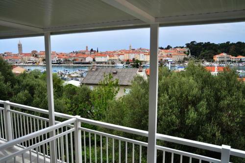 Hostal Rooms By The Sea Rab - 18786