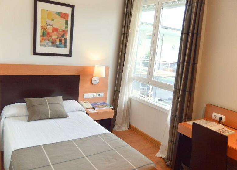 Hotel Infantas De Le�n