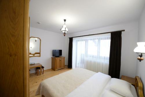 Hostal Pensiunea Arinas