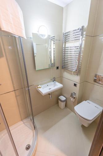 Kron Luxury 2 Bedroom Apartment In Silver Mountain