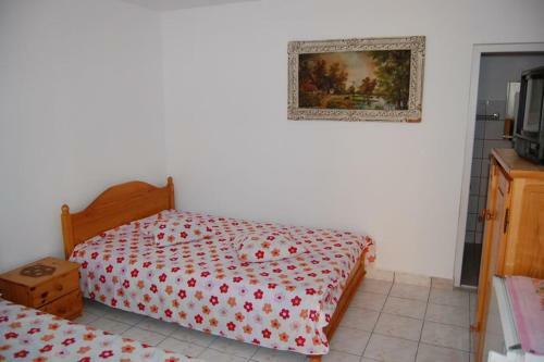 Casa Cu Castan