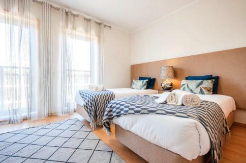 Apartamento ? Oceanfront: Luxury Breathtaking Views And Pool ?