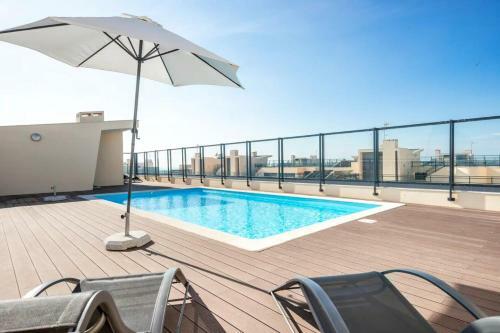Apartamento ? Oceanfront: Luxury Breathtaking Views And Pool ?