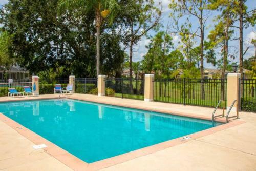 Southern Dunes For Golf Lovers! Home