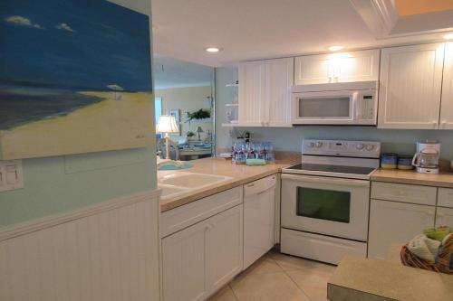 Eden House 402 By Kathy Nesbit Vacations