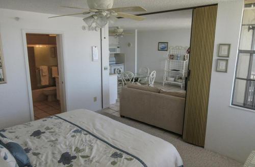 Estero Beach & Tennis 1108a By Kathy Nesbit Vacations