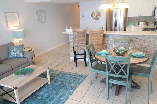 Apartamento Pelican Beach Resort Rentals