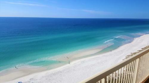 Apartamento Pelican Beach Resort Rentals