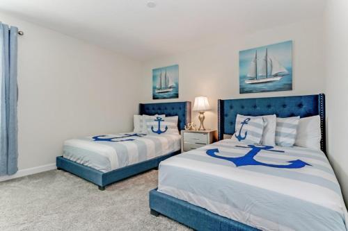 Superior 9 Bed Games Room, Pool Spa Themed Rooms! Home