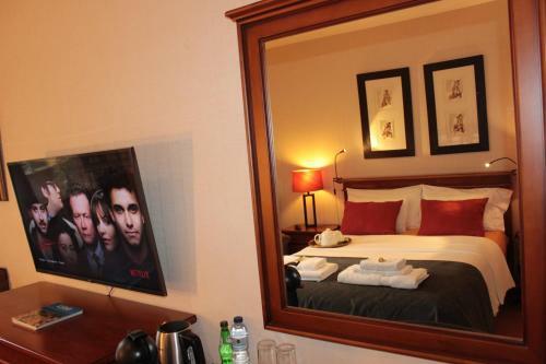 Cosy Rooms