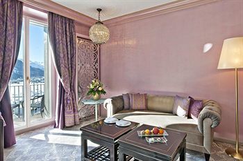 Hotel Carlton
