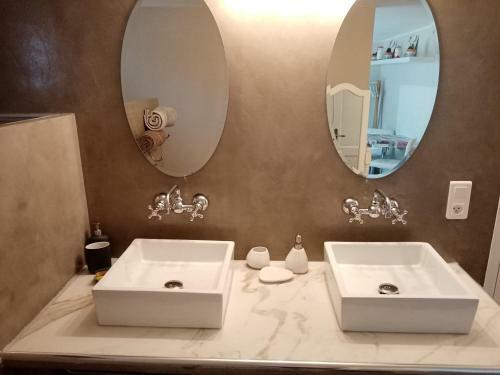 Hostal Au Coeur Du Luberon