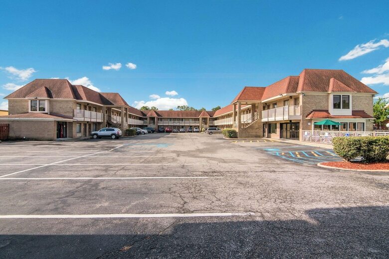 Hotel Quality Inn Little Creek