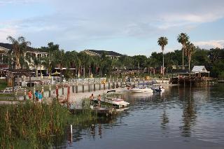 Hotel Lake Roy Beach Inn