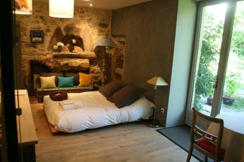 Hostal Le Domaine Des Rouges Queues