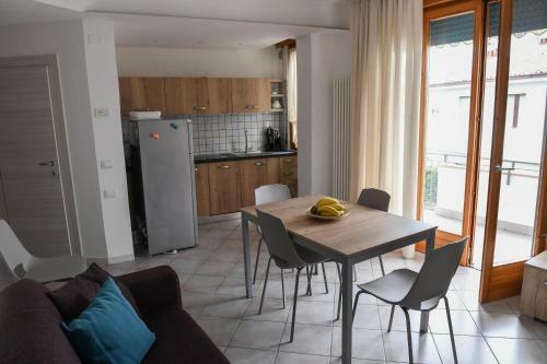 Blue Apartment - A Due Passi Dal Lago