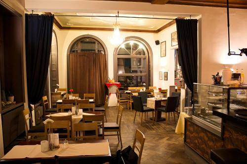 Apartamento Caf� & Hotel Kn�sel