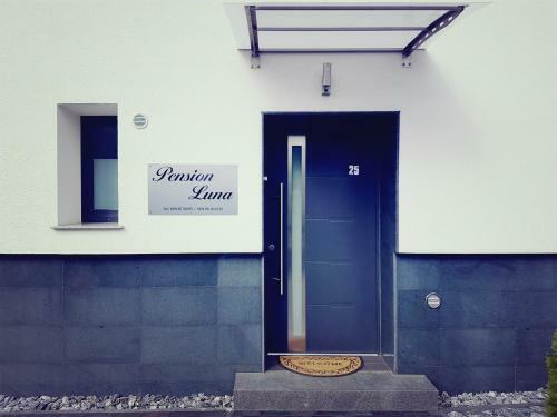 Hostal Pension Luna