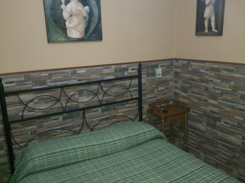 Hostal Pensi�n Los Faroles