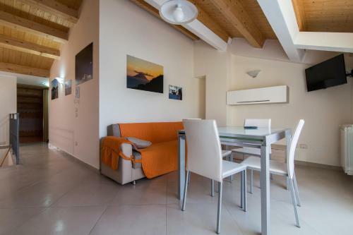 Apartamento Case Panoramiche Sul Lago