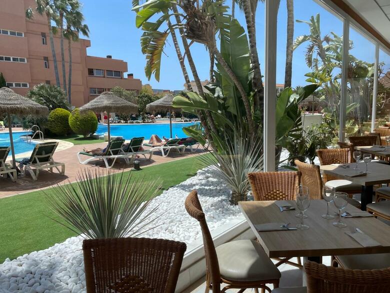 Aparthotel Arena Center