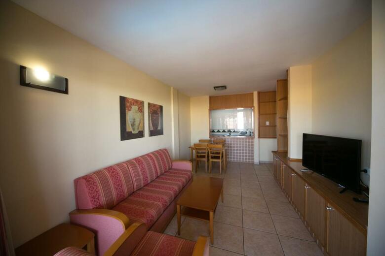 Aparthotel Arena Center