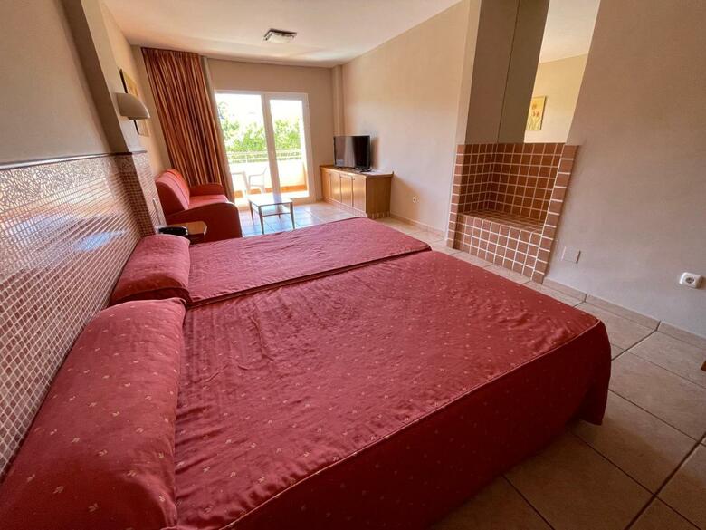 Aparthotel Arena Center